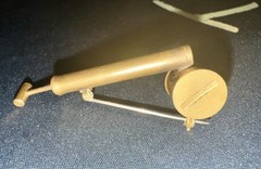 VTG Brass Atomizer Lapel Brooch Pin Liz Taylor Promo 1950’S HIDDEN COMPARTMENT👀