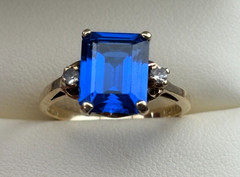 Vintage Kimberly 10K Gold, 3.7 ct Blue Tanzanite & Spinel Ring Size 6 – 2.7 gm