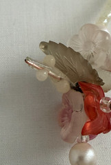 Vintage faux pearl bead plastic flowers leaves Necklace lightweight