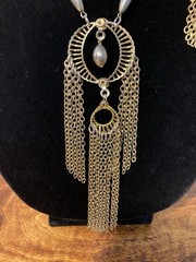 Vintage Gold Tone Fringe Tassel 21 in Necklace & Matching Earrings