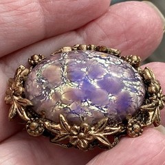 BLUE PURPLE IRRDESCENT SAPHIRET COLOR CABOCHON FOILED ART GLASS METAL PINCHBECK