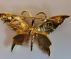 Vintage Butterfly Brooch Gold Tone Enamel Brown Cream Signed © AAI 70’s-80s