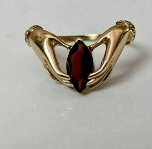 1.00 Ct Marquise Cut Red Garnet Solitaire Engagement Ring 14K Yellow Gold Finish