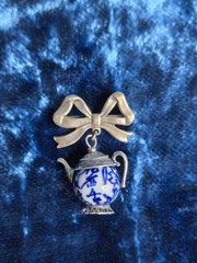 Vintage Silver Brooch Tea Pot Blue White Bow Jewlery
