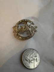 rhinestone brooch vintage jewelry