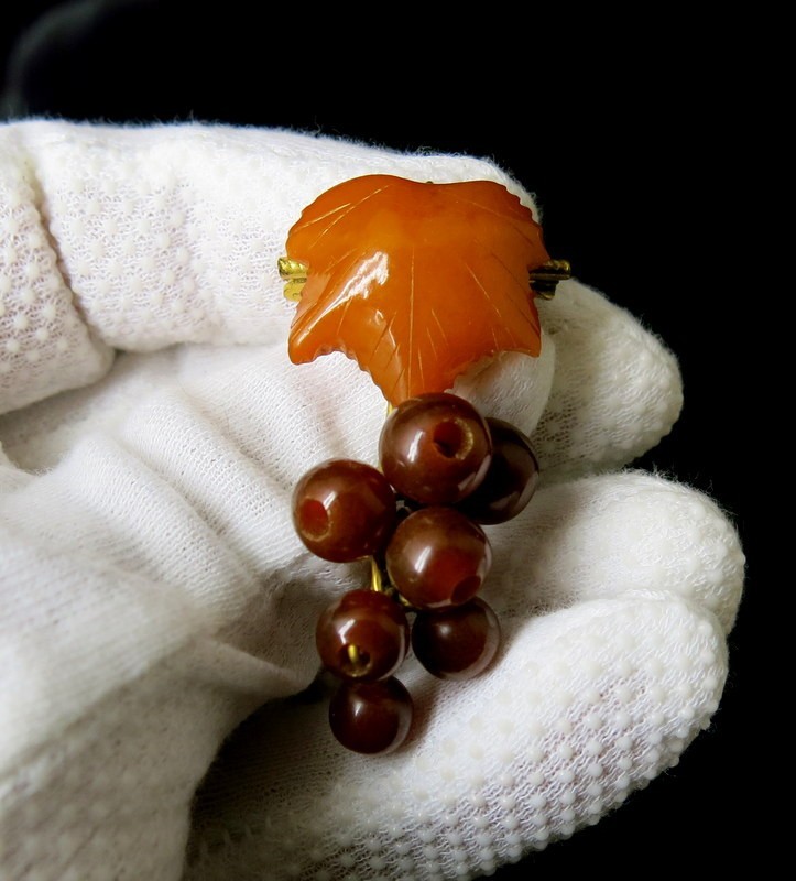Vintage Natural Baltic Amber Grapes Brooch USSR Gold Plated Pin