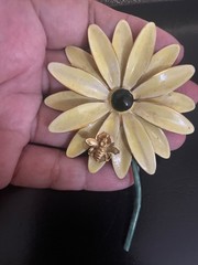 Vintage Mid Century Sandor Flower Pin Brooch with Bee 1950s 1960s 1970s