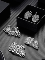 4 Pcs Vintage Sweater Swirl Clip Cape Cloak Retro Cardigan Collar Brooch Clips