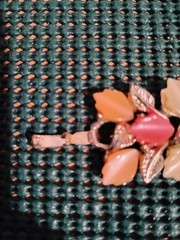 Vintage Lisner Silver tone Filergee Band With Thermoset Autumn Colored Leaves