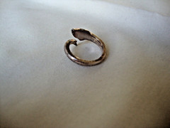 VINTAGE 1970-80s 3D DOLPHIN CROSSOVER RING STERLING SILVER STAMPED 925 SZ 5