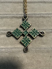 Vtg 1968 Terra Sancta Guild TSG Square Diamond Pattern Necklace 28”