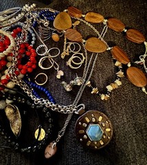 Rings & 52 Things Vintage New Jewelry Collection 22 Rings & More All Wearable