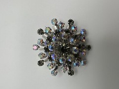 Vintage Riveted Blue Iridescent Rhinestone Star Flower Brooch 4.5cm BB1