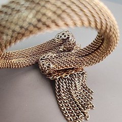 Vintage Mesh Wrap Bracelet Blue Glass Confetti Cabochon Gold Tone Tassel 6.75″