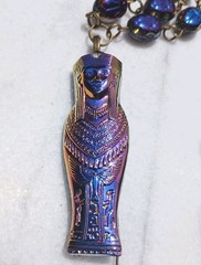 EGYPTIAN REVIVAL PHARAOH PENDANT PEACOCK BLACK SCARAB GLASS NECKLACE SET ARTISAN