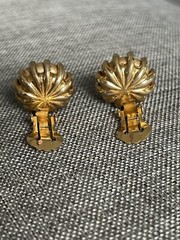 Marvella Claw Button Faux Pearl Earrings Clip On Gold Tone Vintage Retro Career