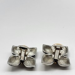 Lovely Vintage Miriam Haskell jewels for jcpenny modernist flower clip earrings