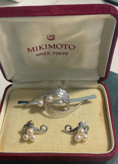 Vintage Mikimoto Sterling Silver Cultured Pearl Brooch & Earrings Set w/ Box