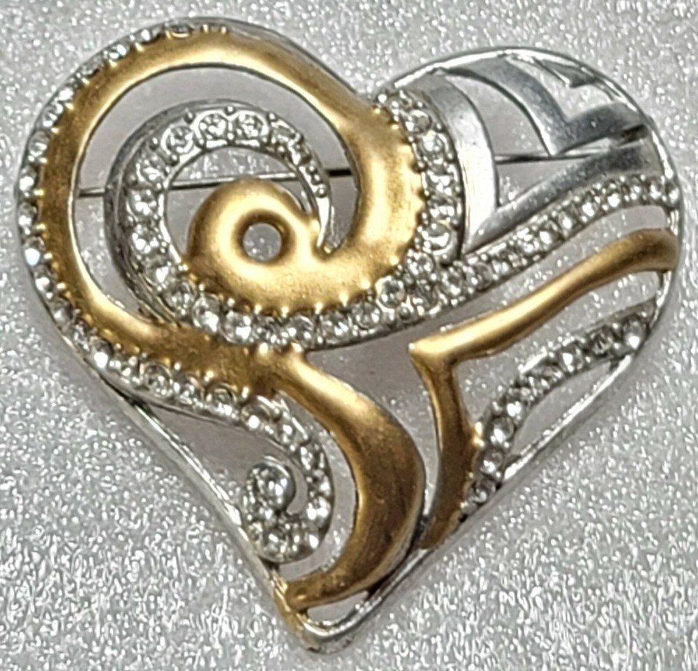 Vintage signed CHICO’S 2008 Rhinestone 2 Tone Heart Brooch
