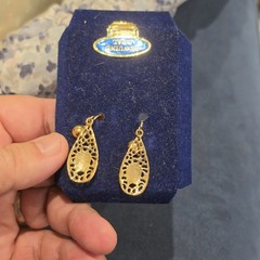 Vintage Elizabeth Farrell Genuine Opal Filigree Teardrop Earrings Gold Tone