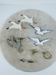 Vintage Estate Brooch Pin Lot 9 Mixed Materials Bird Rhinestone Enamel Plastic