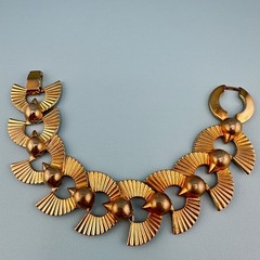 Vintage Art Deco Style Bracelet Gold Tone Fan Link 6.5″ Designer Signed