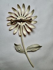 Vintage Orange Yellow Metal Enamel Daisy Flower Floral Brooch Pin 4.25” Spring
