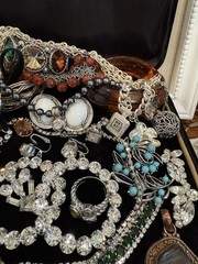 Vintage Estate Costume Jewelry Lot! MONET, AVON and more!