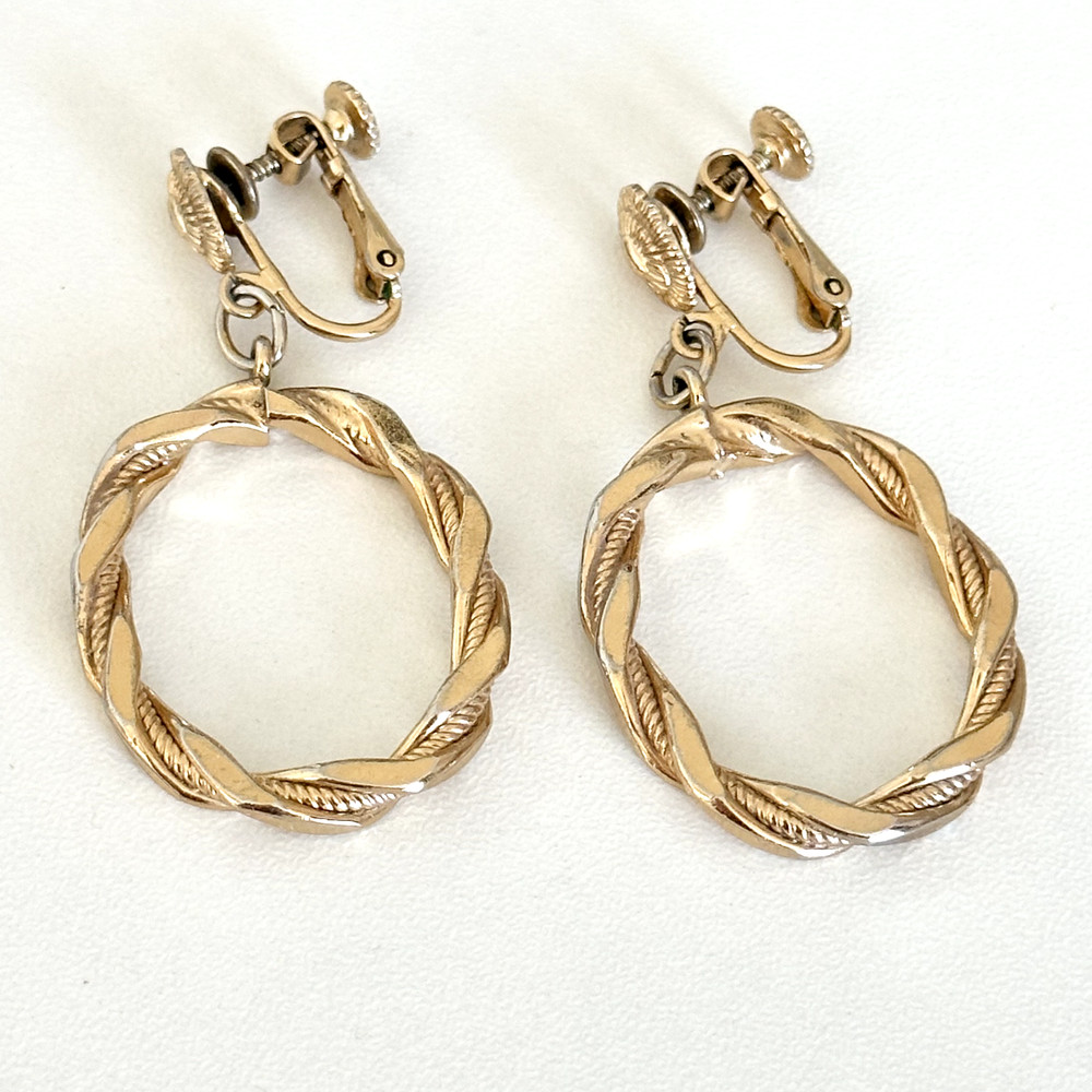 Vintage Napier Gold Tone 70s Twisted Oval Chunky Screw Back Clip On Earrings