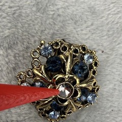 Vintage Lisner Brooch Clip On Earrings Set Gold Tone Blue READ