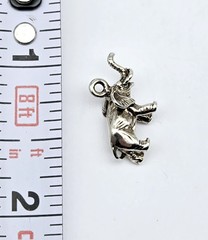 Vintage Sterling Silver Bull Elephant Tusks Africa Safari Charm Pendant – 2.5g