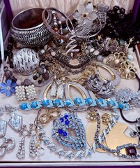 Vintage Estate Costume Jewelry Lot! MONET, NAPIER and more!