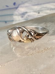 Black Hills Gold ring size 8 Pearl leaves band sterling silver women