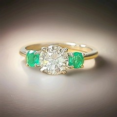 14K White Gold Engagement Ring 1.62CT.Natural Round Cut Diamond Green Emerald