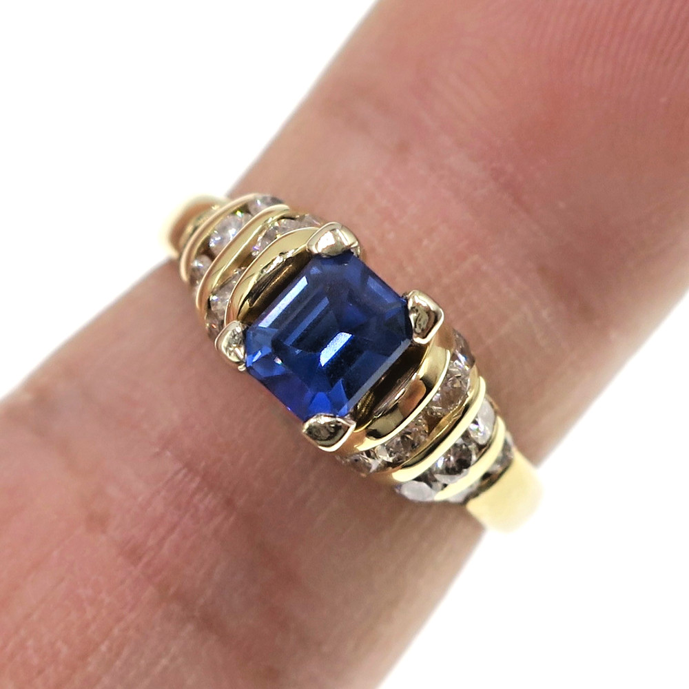 14k Solid Yellow Gold Natural Blue Sapphire and Diamond Ring Size 6
