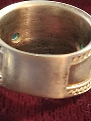 Vtg Celtic Irish Claddagh Emerald Cigar Ring Size 7.5 Made In IRELAND Signed