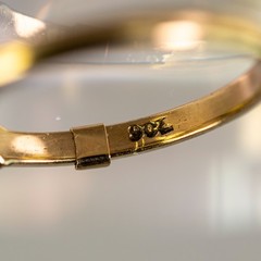 Vintage British 9CT Yellow Gold White Opal Ring Solitaire Split Shoulder Sz 6.75