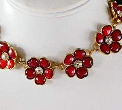 ETC! Red Enamel Flower Necklace Floral Links Crystal Center Gold Tone Fashion