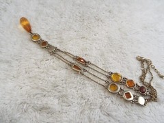 Goldtone Gold Bead Pendant Necklace (F51)