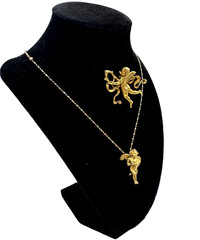 MMA SIGNED METROPOLITAN MUSEUM OF ART NYC SET NECKLACE BROOCH GOLD FILLED CUPID