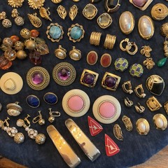HUGE Lot Vintage Clip On Screw back Earrings TRIFARI Sarah Cov Gay Boyer Coro