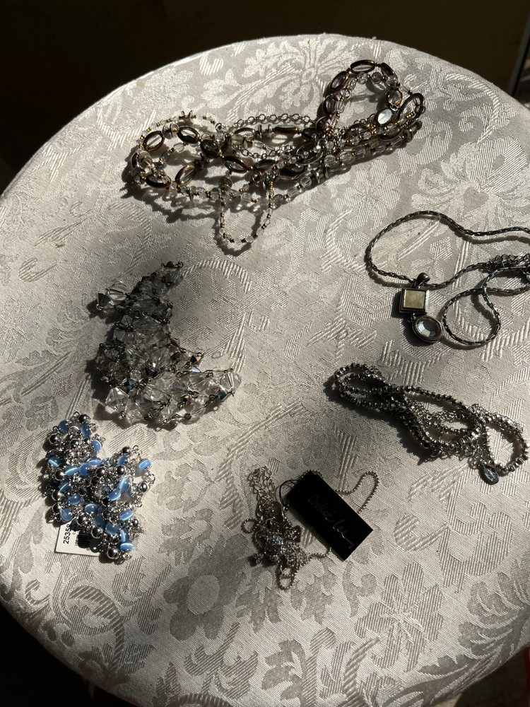 VINTAGE LOT OF 6 SIGNED ✨ COOKIE LEE JEWELRY ✨ – 6 Necklaces – 2 New with Tags
