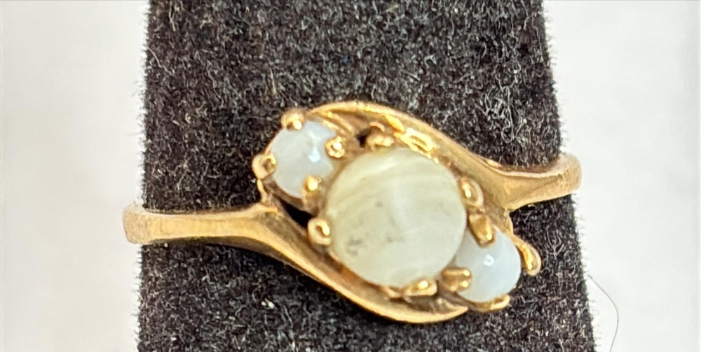 Vintage 10K Gold and Three-Stone Opal Bypass Ring