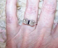 ART DECO 18K Gold Diamond Blue Sapphire Filigree Ring | Size 8.75