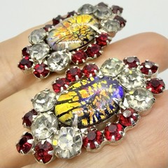 Vtg Juliana D&E Book Piece Cat Eye Glass Cabochon Earrings Red Clear Silver Clip