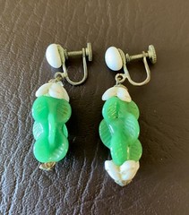 Vintage Estate Clip Ons Screw Back Earrings Lot 5 Pairs Glass Cameo Faux Pearl