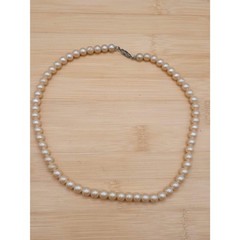 Vintage 1950s Made in Japan Single Strand Champagne Simulated Pearl Necklace
