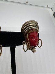 Vintage Mid Century Selro Selini Asian Princess Face Red Lucite Clip Earrings