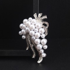 Fashionable Three-dimensional Floral Brooch Antique Jewelry GiftAccessories