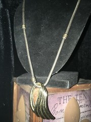 Vintage 1.5 Open Work Gold Tone Modern Slide Pendant 24″ Smooth Chain Necklace